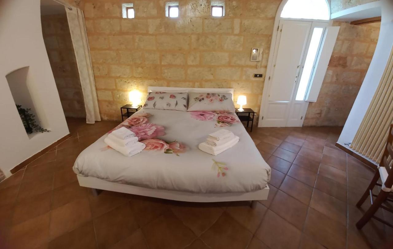 Villino Tronchetto Bianco Bed and Breakfast Mola di Bari Eksteriør billede