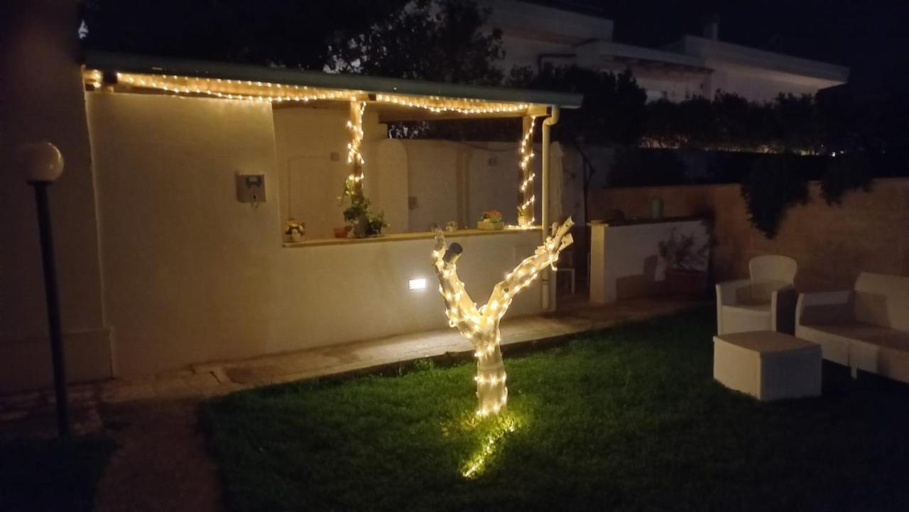Villino Tronchetto Bianco Bed and Breakfast Mola di Bari Eksteriør billede