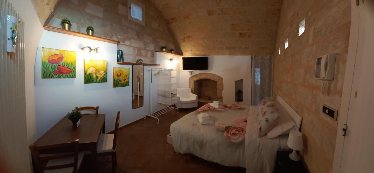 Villino Tronchetto Bianco Bed and Breakfast Mola di Bari Eksteriør billede