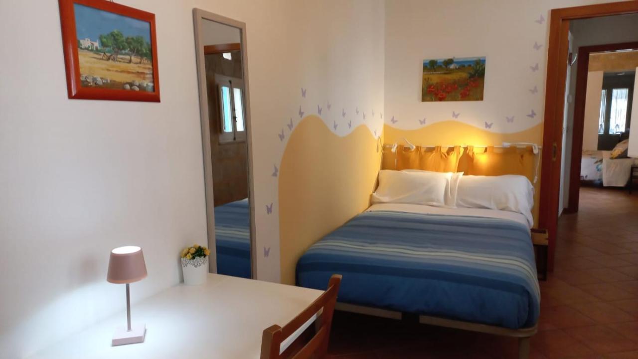 Villino Tronchetto Bianco Bed and Breakfast Mola di Bari Eksteriør billede